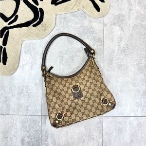Authentic Women's Gucci GG Canvas Shoulder Bag (relist due to sickness)